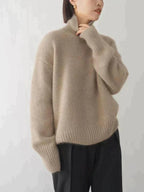 Pull femme col roulé maille douce d'hiver — Kaki