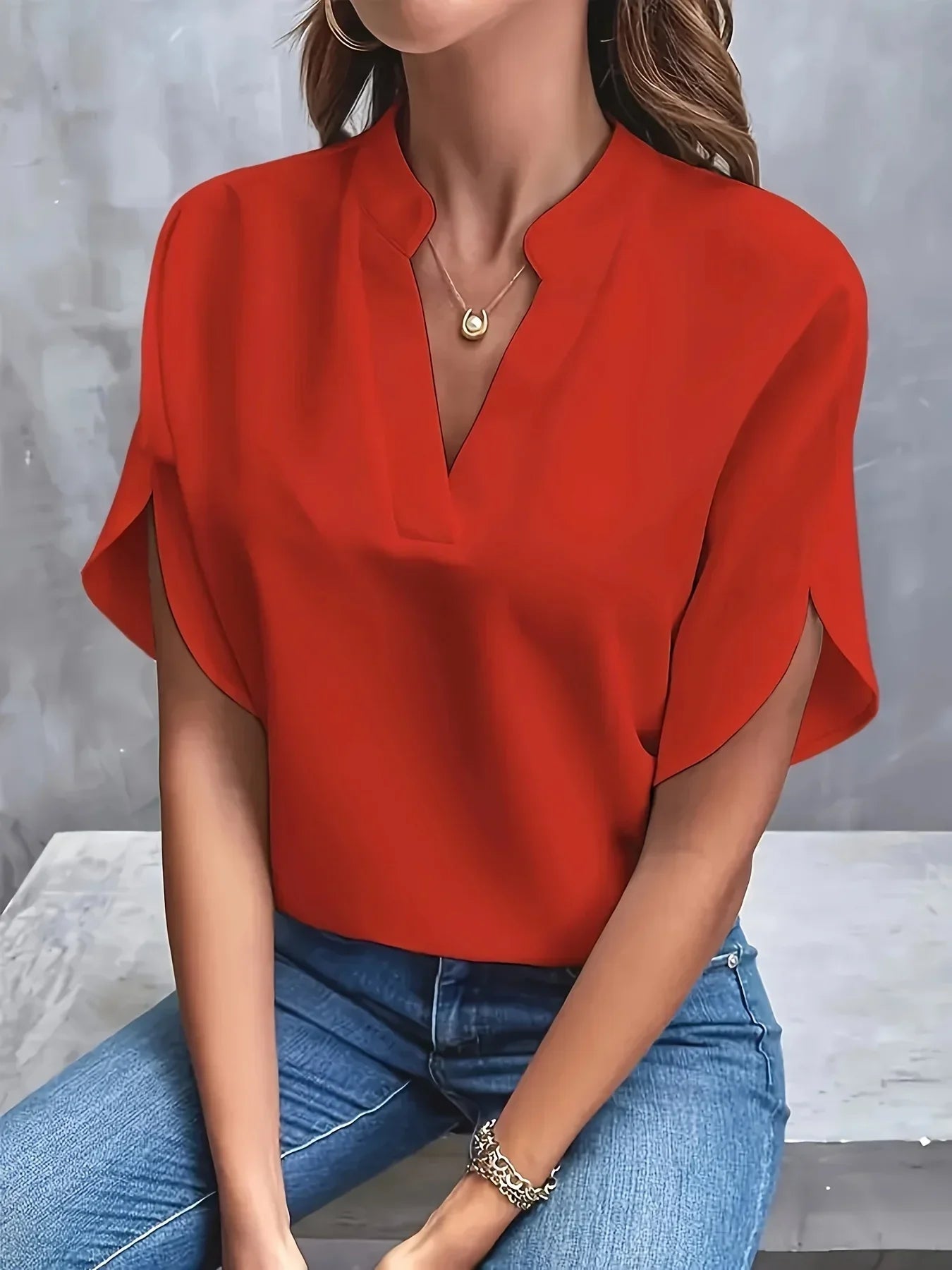 Virginie | Blouse Bleu Ciel Col V