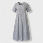 Femme Robe Midi Rayée à Col Rond à Manches Courtes | Design à Boutons