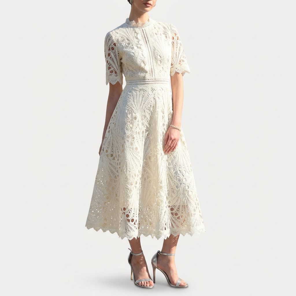 Rivaclo | Femme robe en dentelle col montant – manches courtes midi